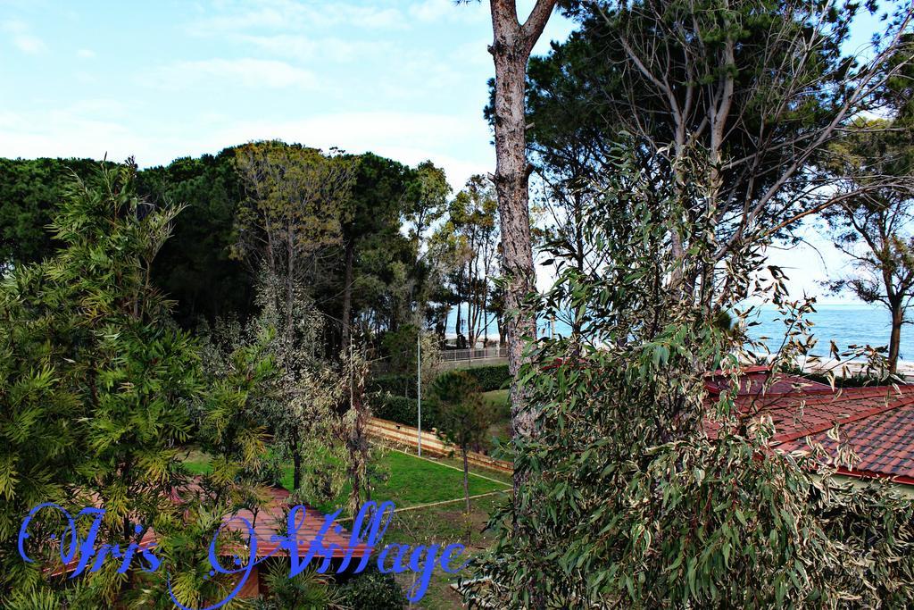 Iris Village San Sostene Exterior foto