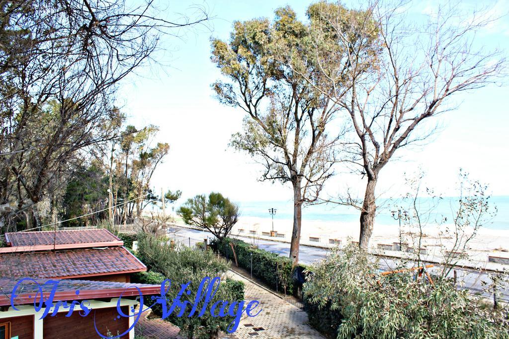 Iris Village San Sostene Exterior foto